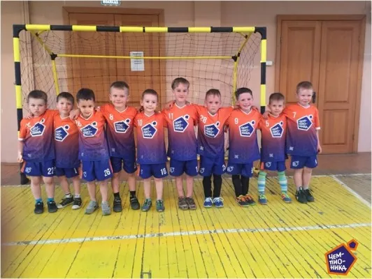 Футбольный клуб «Чемпионика» (на ул. Военной)