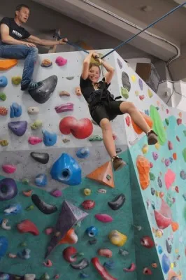 Городской скалолазный лагерь скалодрома Искра, фото 3
