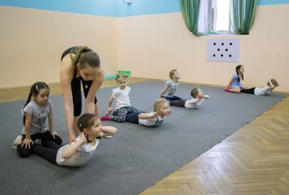 Школа гимнастики метро Комендантский проспект GymBalance, фото 2