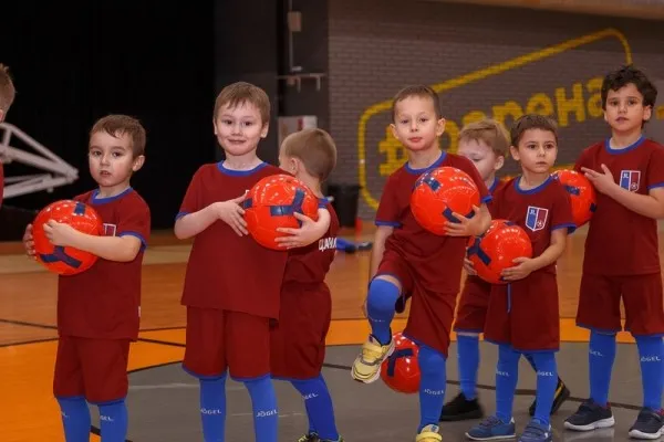 Футбольная школа Юная Лига