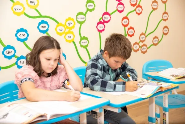 Курсы английского для школьников (7-12 лет)