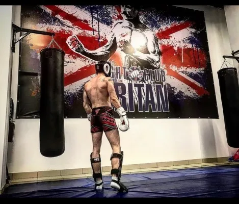 Смешанные боевые единоборства (MMA) 16+