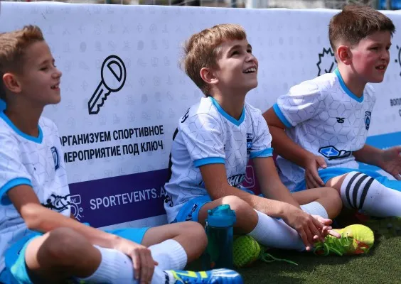 Детская футбольная школа «Юникс», фото 2