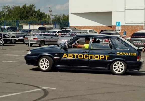 Юный автомобилист
