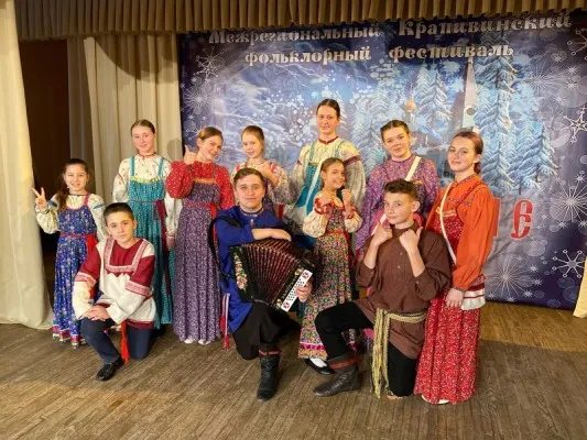 Фольклорный ансамбль «Златница»
