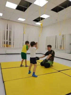 Самооборона с элементами джиу-джитсу