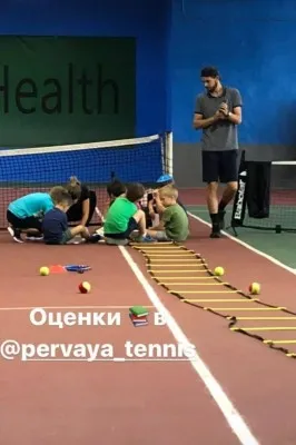 ПЕРВАЯ ШКОЛА ТЕННИСА