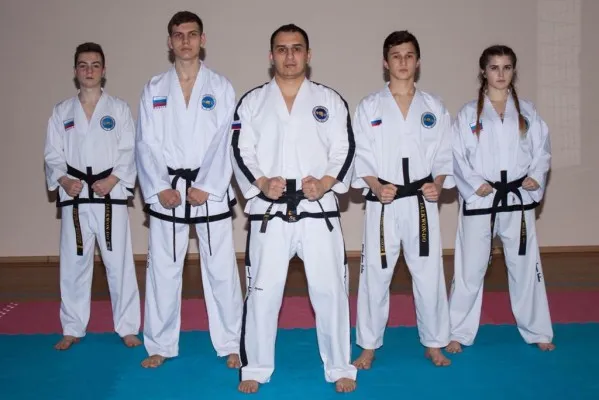 Таэквондо, кикбоксинг