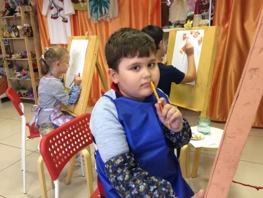 Рисование. Группа «Золотое перо»