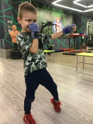 Боксерский клуб "Золотые перчатки"