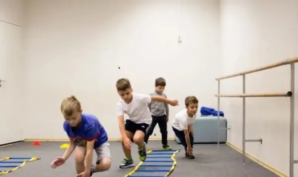 Занятия по хоккею и фигурному катанию для детей и подростков