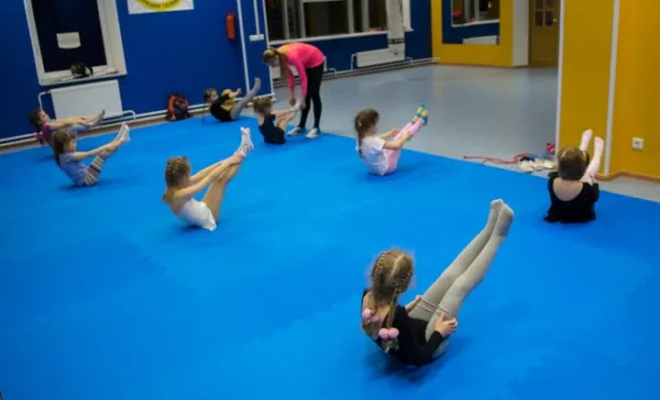 Школа гимнастики метро Комендантский проспект GymBalance, фото 5