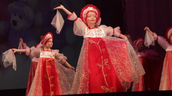 Образцовый хореографический ансамбль "Школьные годы", фото 4