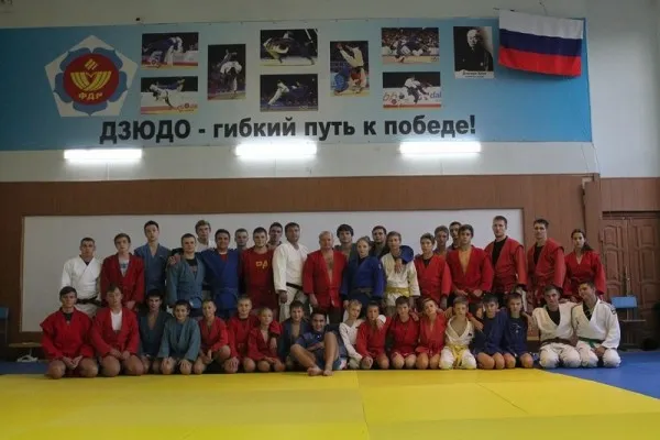 Клуб спортивных единоборств «Спарта» (на ул. Свободы)