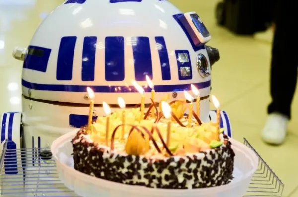Квест "Спасти R2D2"