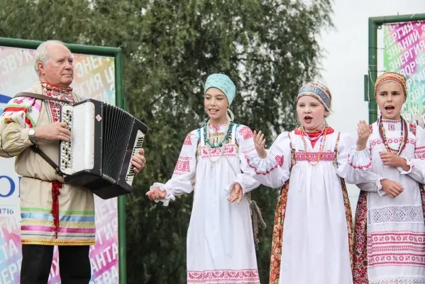 Образцовый фольклорный ансамбль «Скоморошина» (на Лесном проезде), фото 3