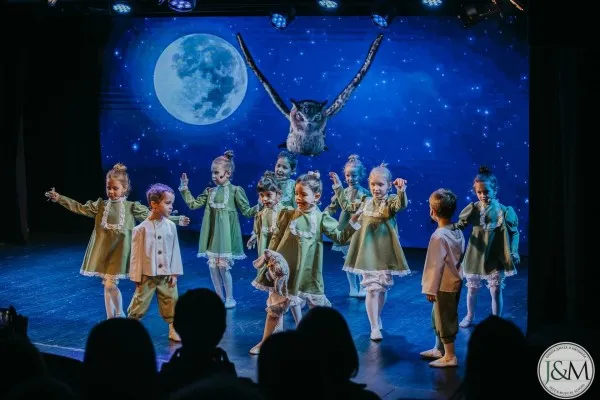 Группа комплексного театрального развития "Мюзикл J&M Kids" (5-6 лет)