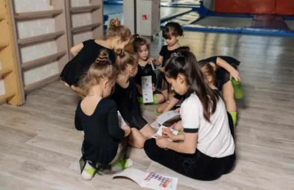 Спортивно-танцевальный клуб "AcroFly kids"