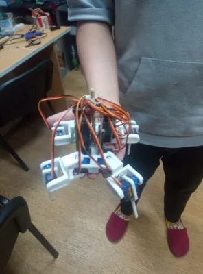 Подростковый клуб программирования и робототехники A.U.Robotics