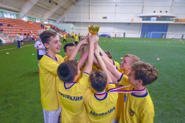 Футбольная школа «Юниор» (на ул. Стачек), фото 3