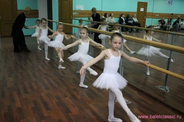 Школа балета и хореографии Classic (на Новохорошевском пр.), фото 2
